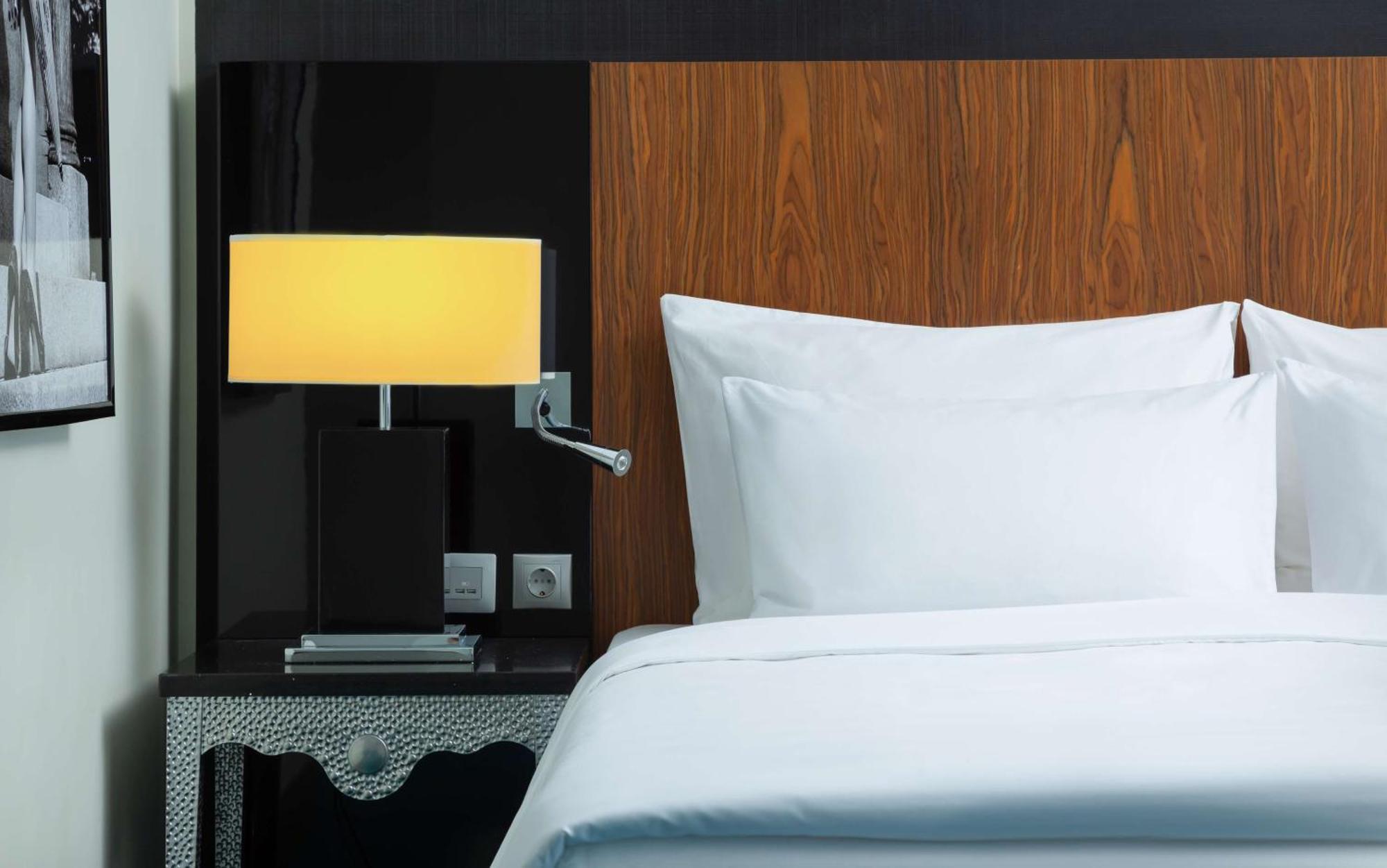 Radisson Blu Hotel, Greater Noida Extérieur photo